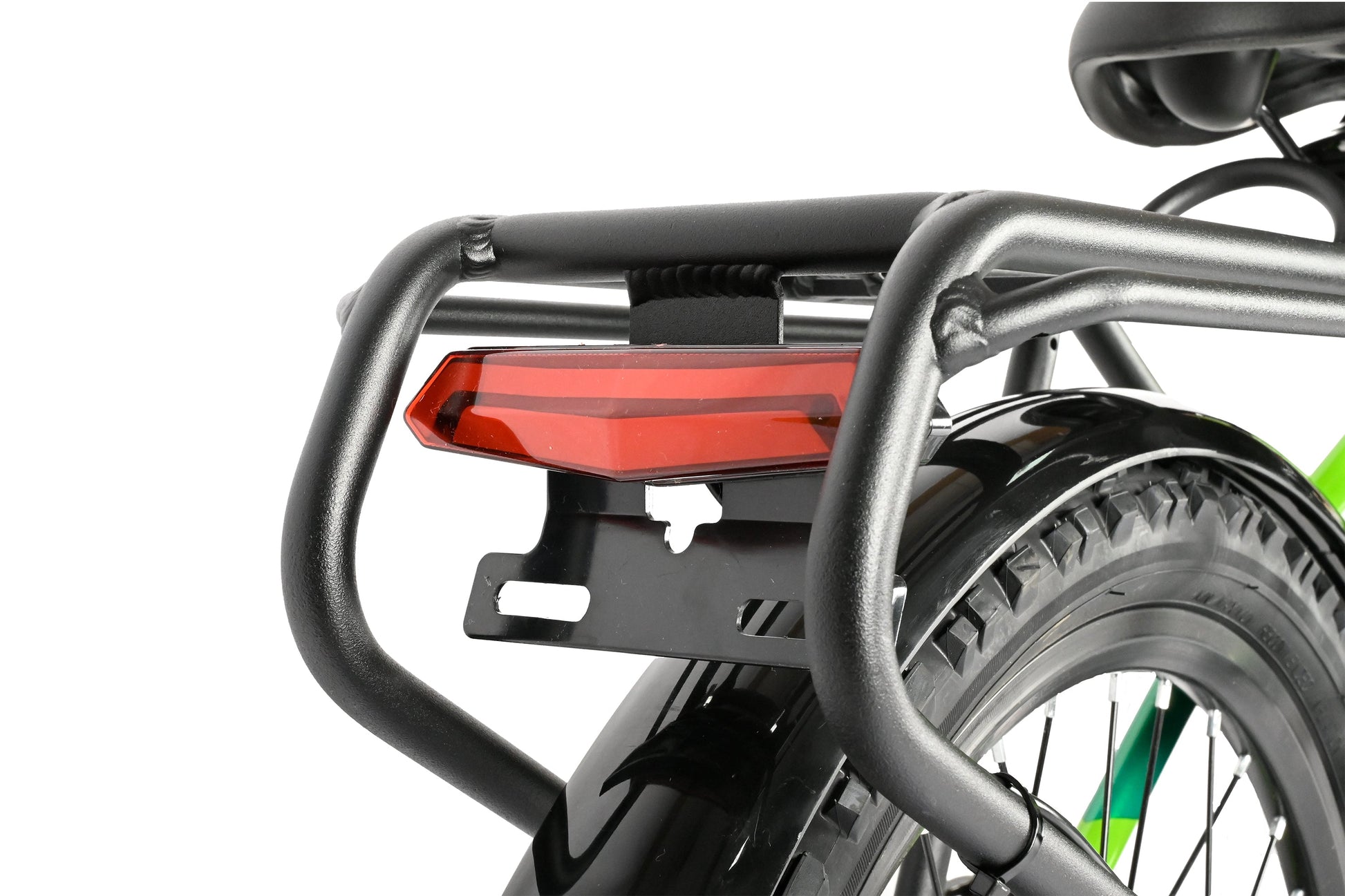 LCD display & rear rack. Perfect for commuting teens!